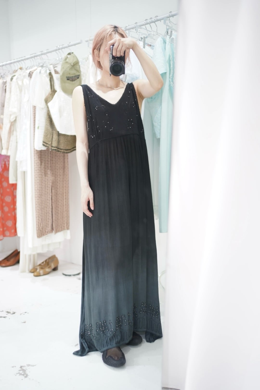 bees embroidery gradation dress