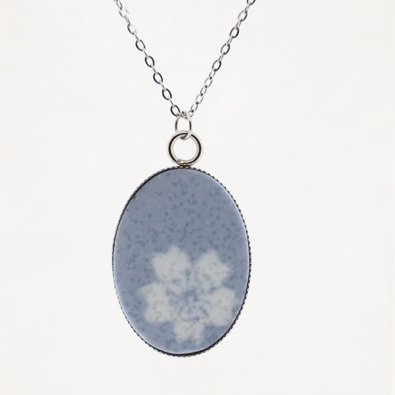 Framed Necklase11
