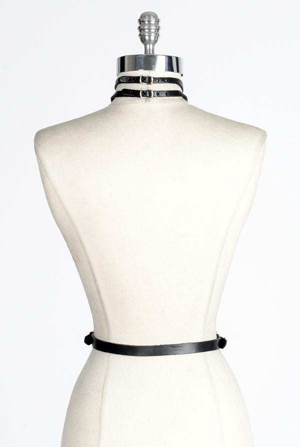 ZANA BAYNE garter collar harness | angura (アングラ) street