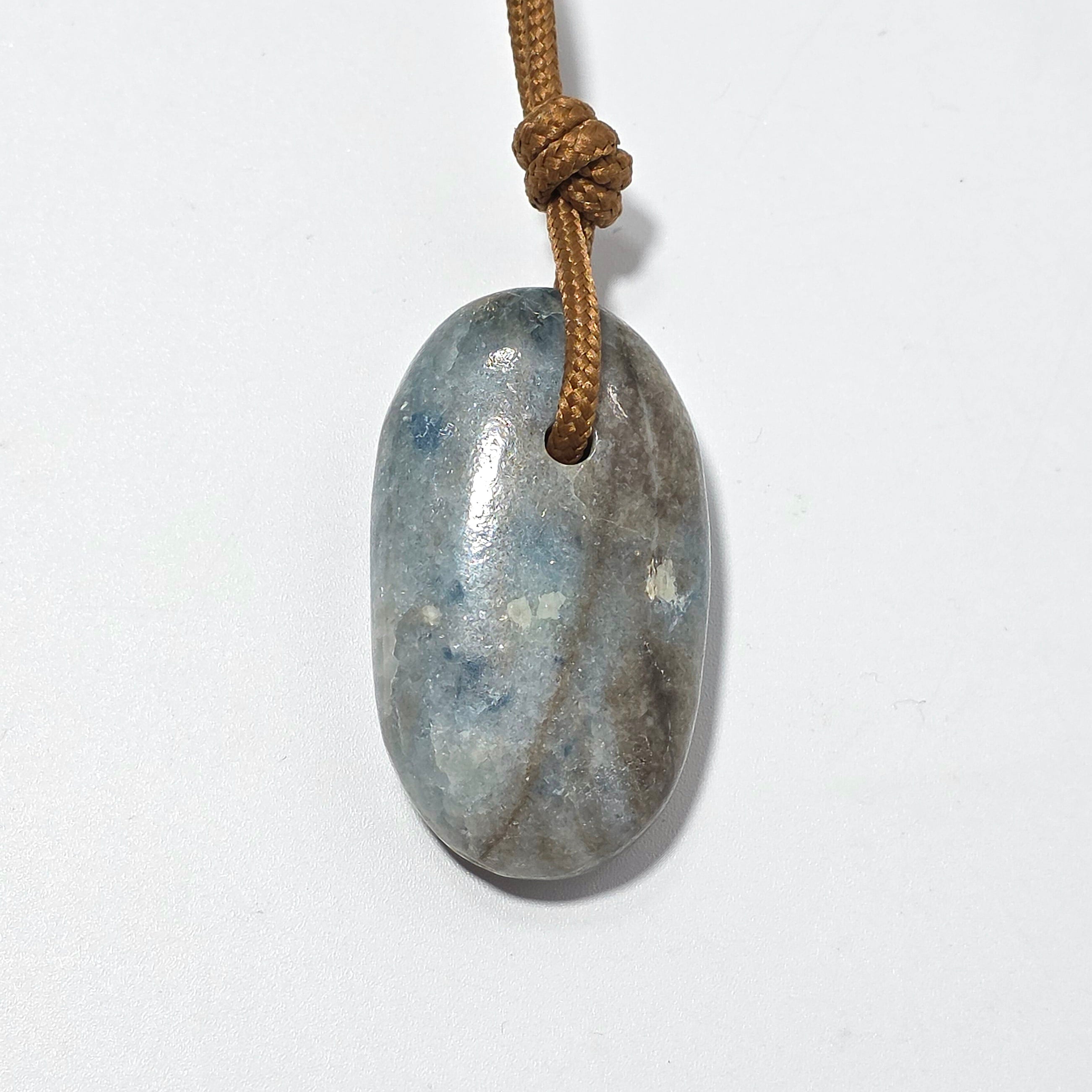 糸魚川翡翠:大珠 HB0057 | 糸魚川翡翠工芸家 赤羽可行の店BASE