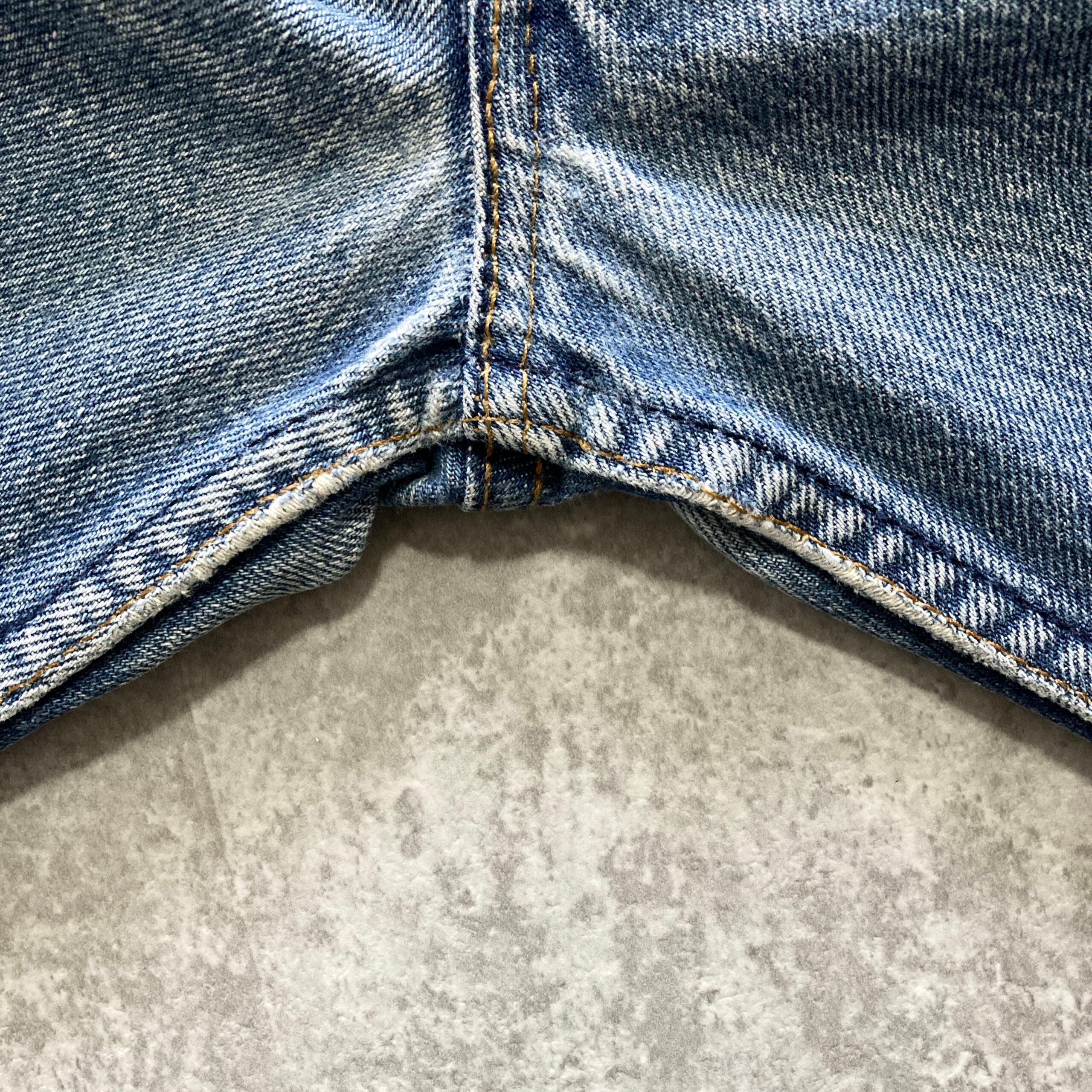 W33 L32】90's US.Levis 501 リーバイス アルバカーキ工場(501) ボタン
