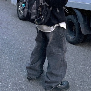 ダークグレーウォッシュワークデニム　1083