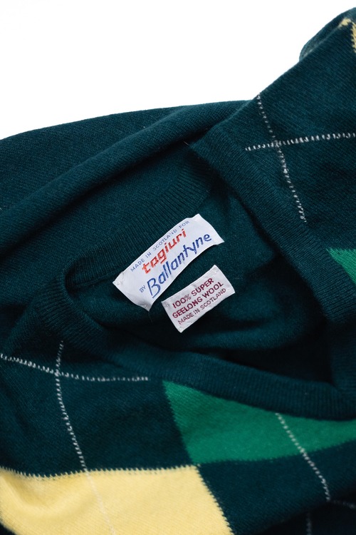 [Late 1980’s–Early 1990’s] “tagiuri × Ballantyne” Super Geelong’s Wool Argyle Knit Vest – Made in Scotland