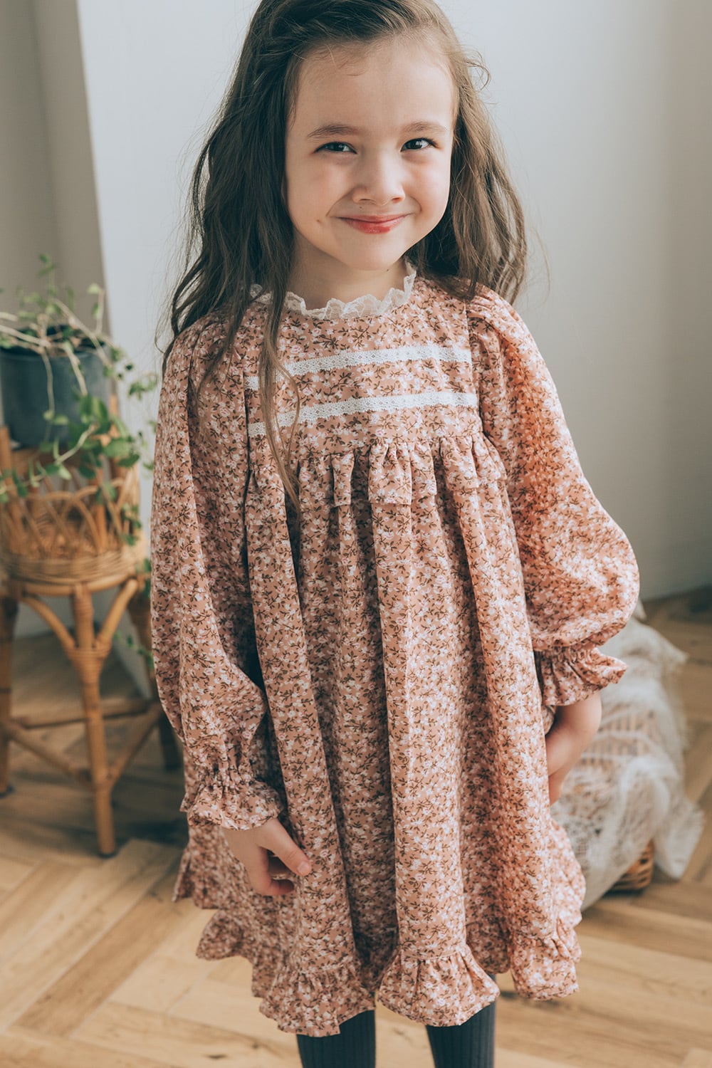 VALENTINOベビーレースワンピース38 スタッズ 楽天市場】ベビー ワンピース レース ビスチェ バルーンスリーブが