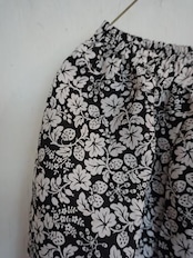 R&D.M.Co-(オールドマンズテーラー) WILD BERRY GUM PANTS