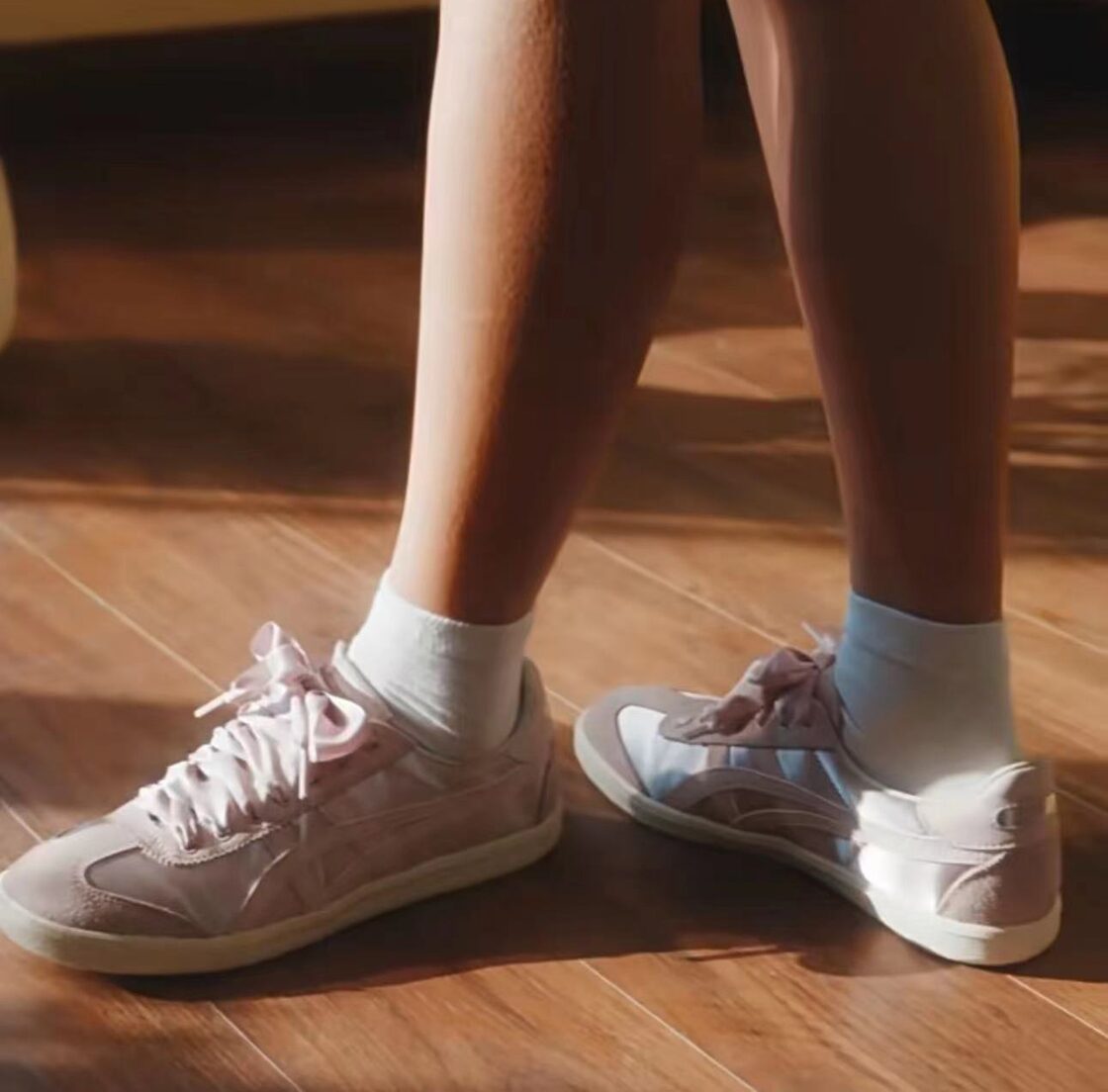 日本未発売 ONITSUKA TIGER TOKUTEN オニツカタイガー トクテン ピンク 