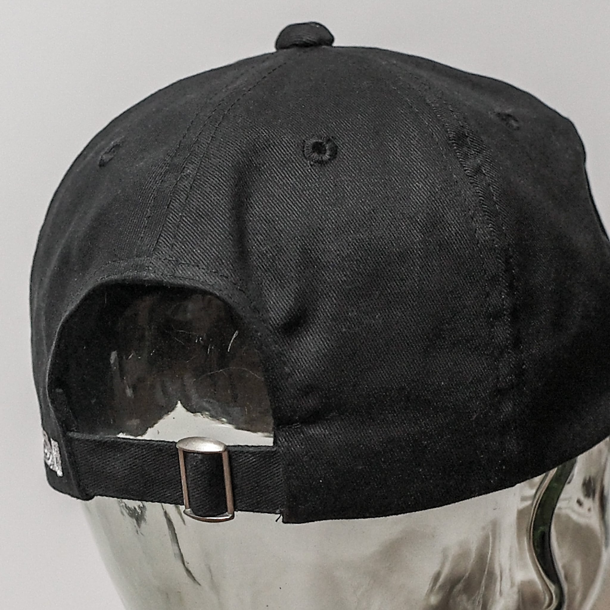 ULTRA Embroidery CAP 