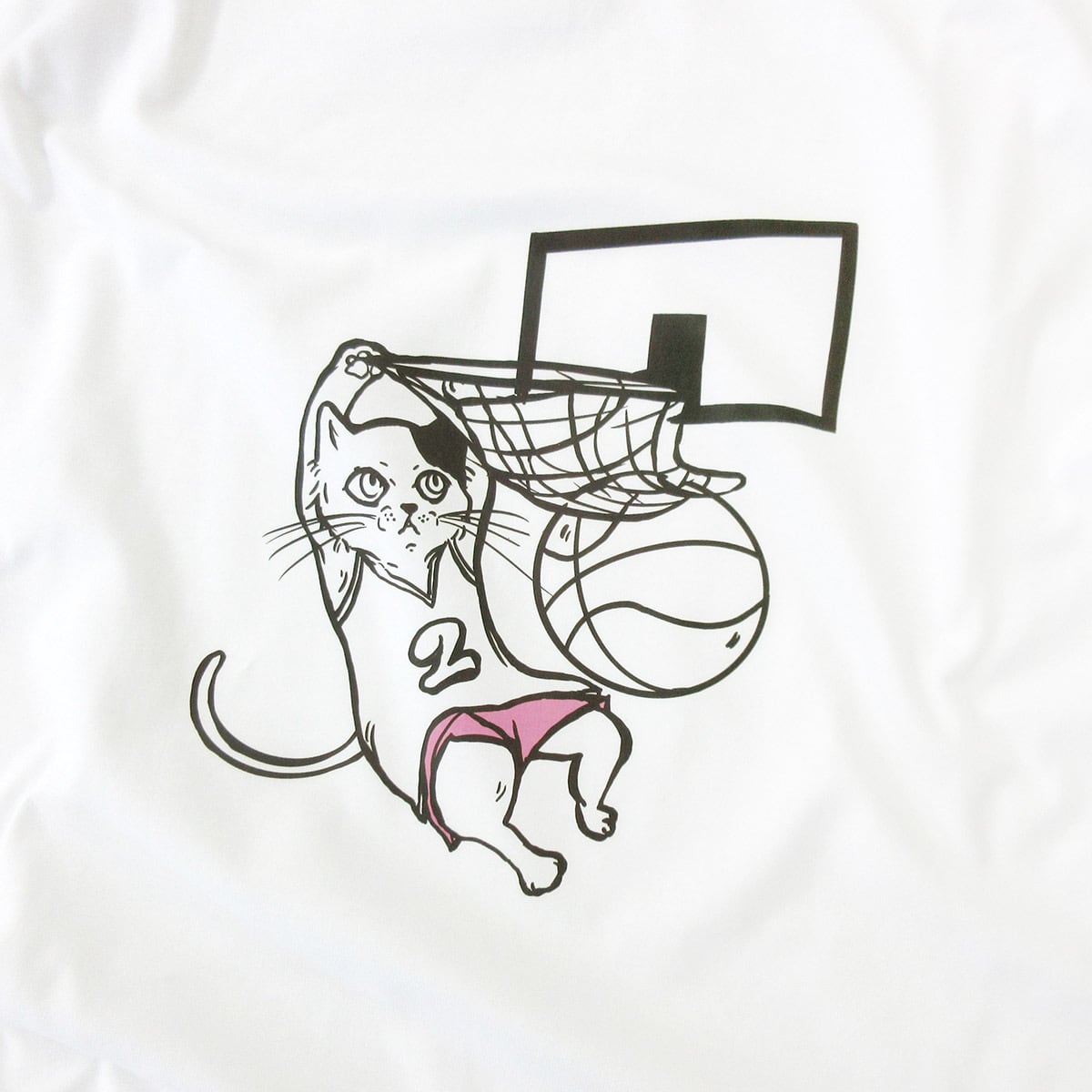 猫 ダンクシュート ネコ Tシャツ cat57 手描きイラスト 猫服 ゆるキャラ ねこ柄 猫柄 バスケットボール