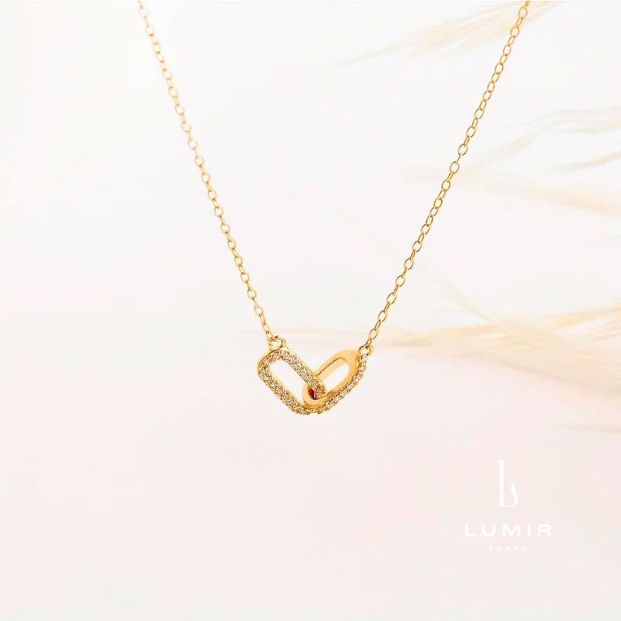 シンプルラインジルコニアネックレス