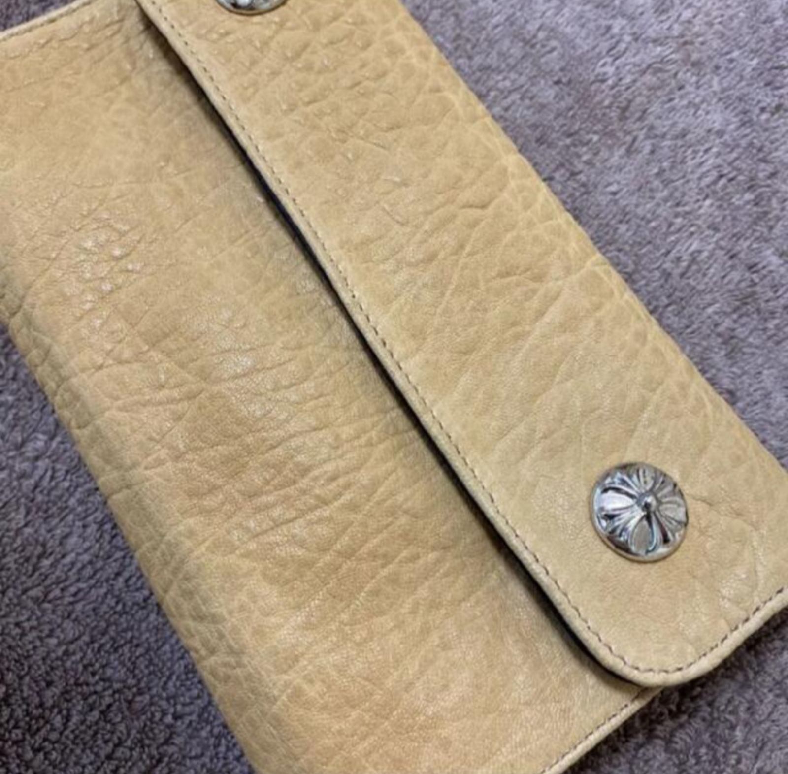 CHROME HEARTS クロムハーツ ウェーブ WAVE クロスボタン ヌードレザー 財布