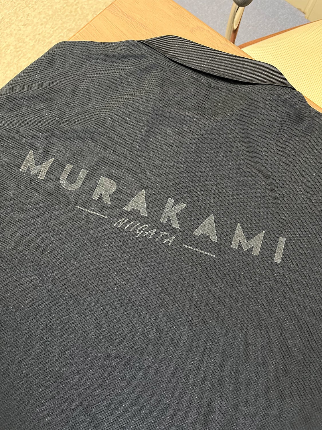 2970円→1980円！現品限りSALE】「む」ロゴ オリジナルポロシャツ