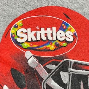 【PORT&COMPANY】Skittles スキットルズ アメフト TEAMSKITTLES 企業系 ロゴ Tシャツ 袖ロゴ サークルK CIRCLEKプリント L イラスト グレー 半袖 夏物 us古着