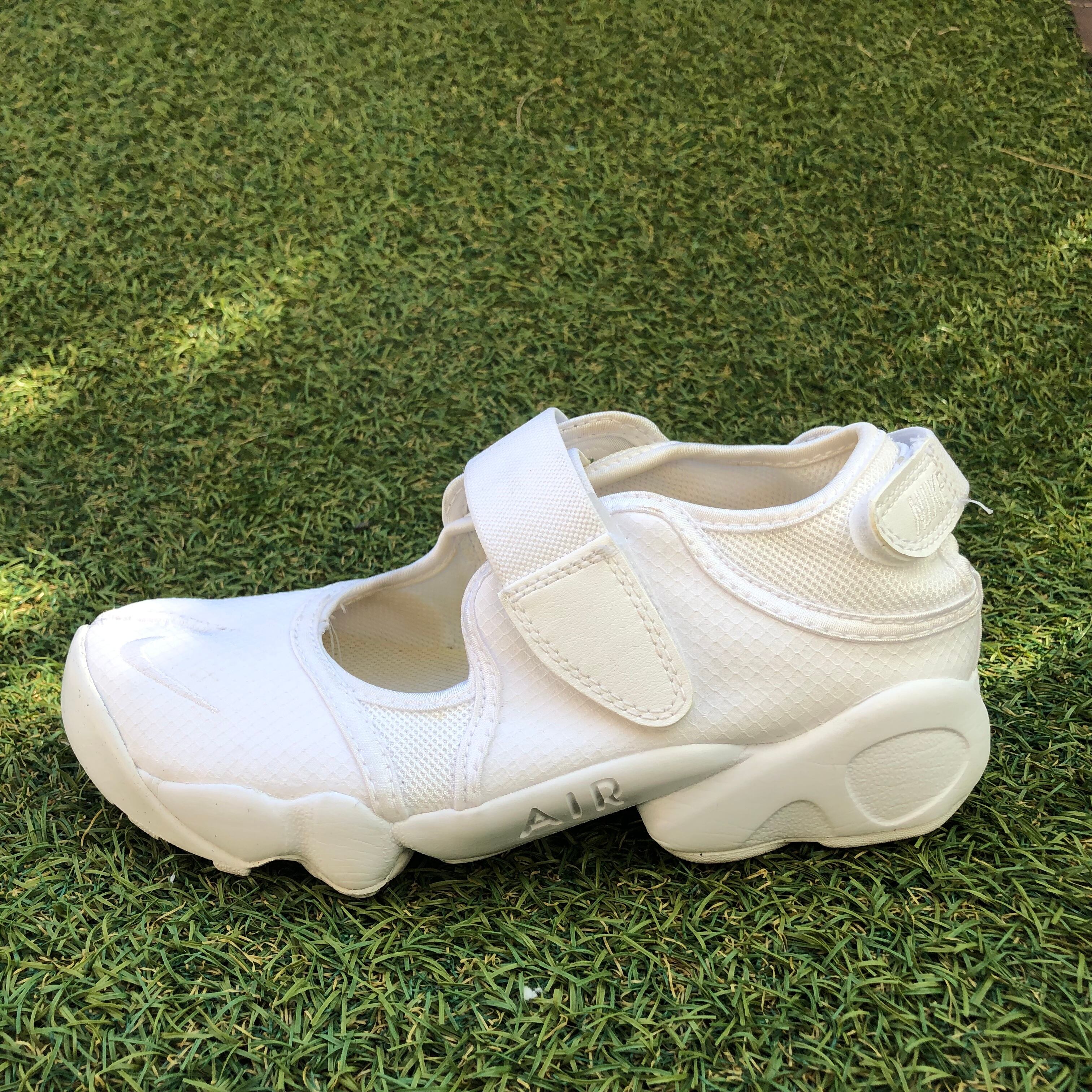 NIKE AIR RIFT ナイキ エアリフト HB062