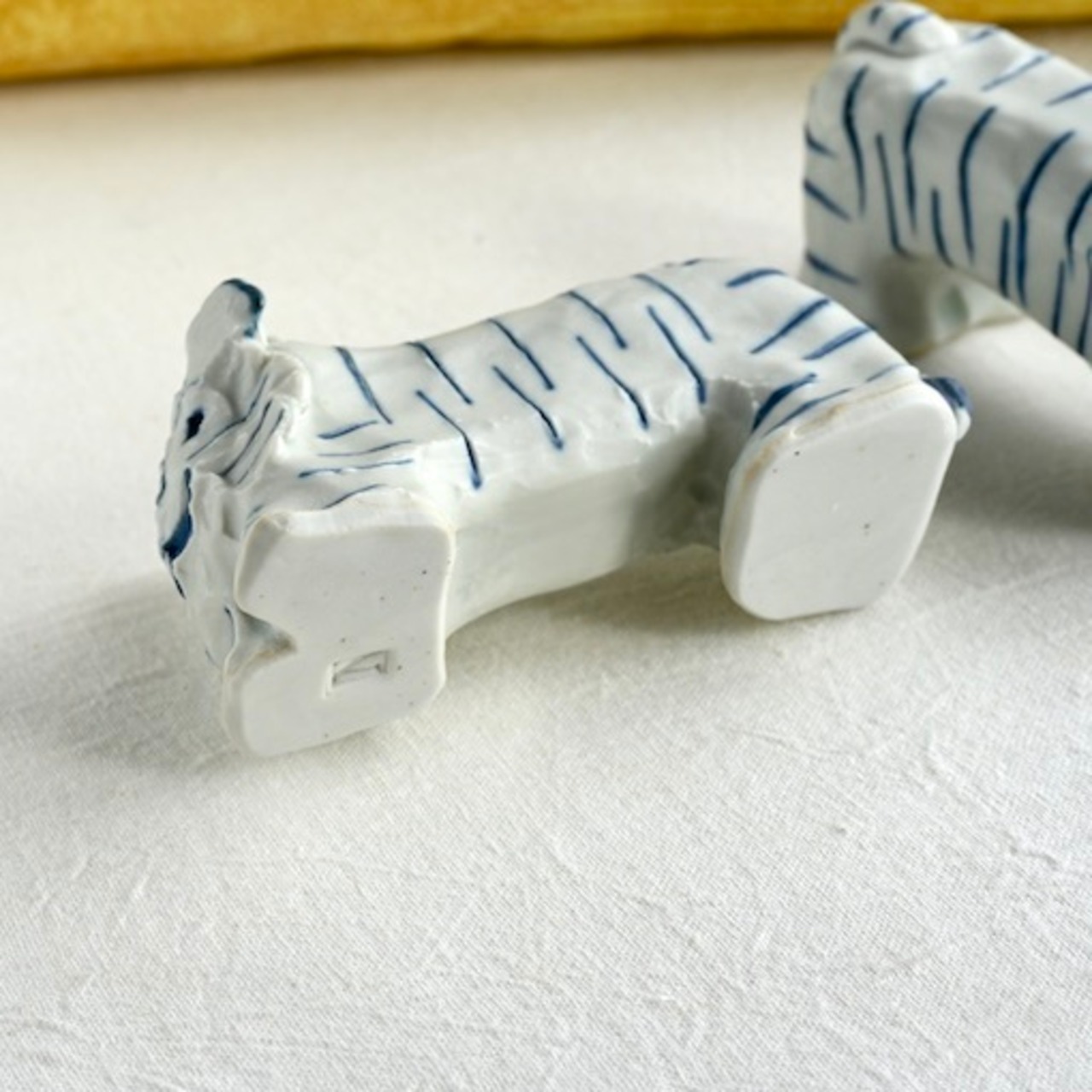 村田菜穂美 干支 染ライン 白とら