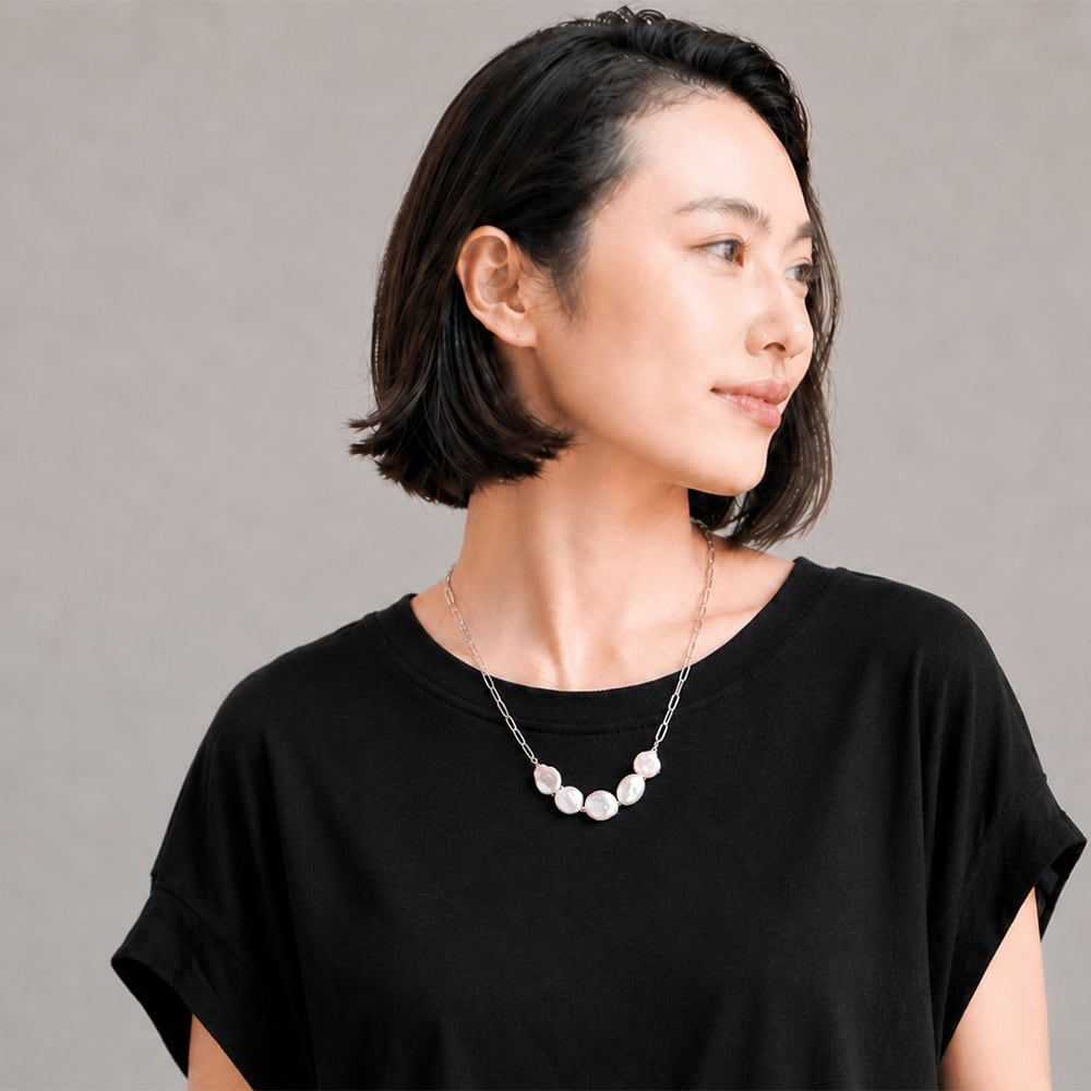 サステナブルライン 大粒淡水バロックパール ネックレス / 約13.0〜15.0mm 自然の個性を楽しむカジュアルロングネックレス サージカルステンレス製 / pe-180