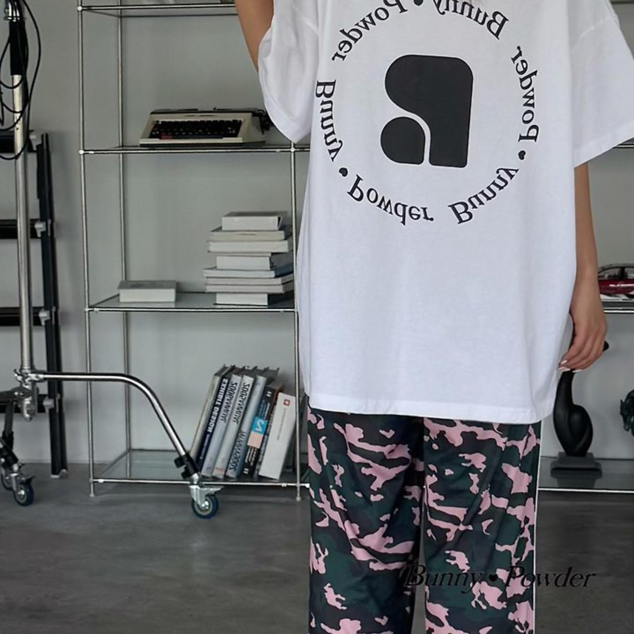 [Bunny Powder] (Planning) Bunny Short sleeve T-shirt (adult) / [버니파우더] 기획)버니반팔티 (adult)