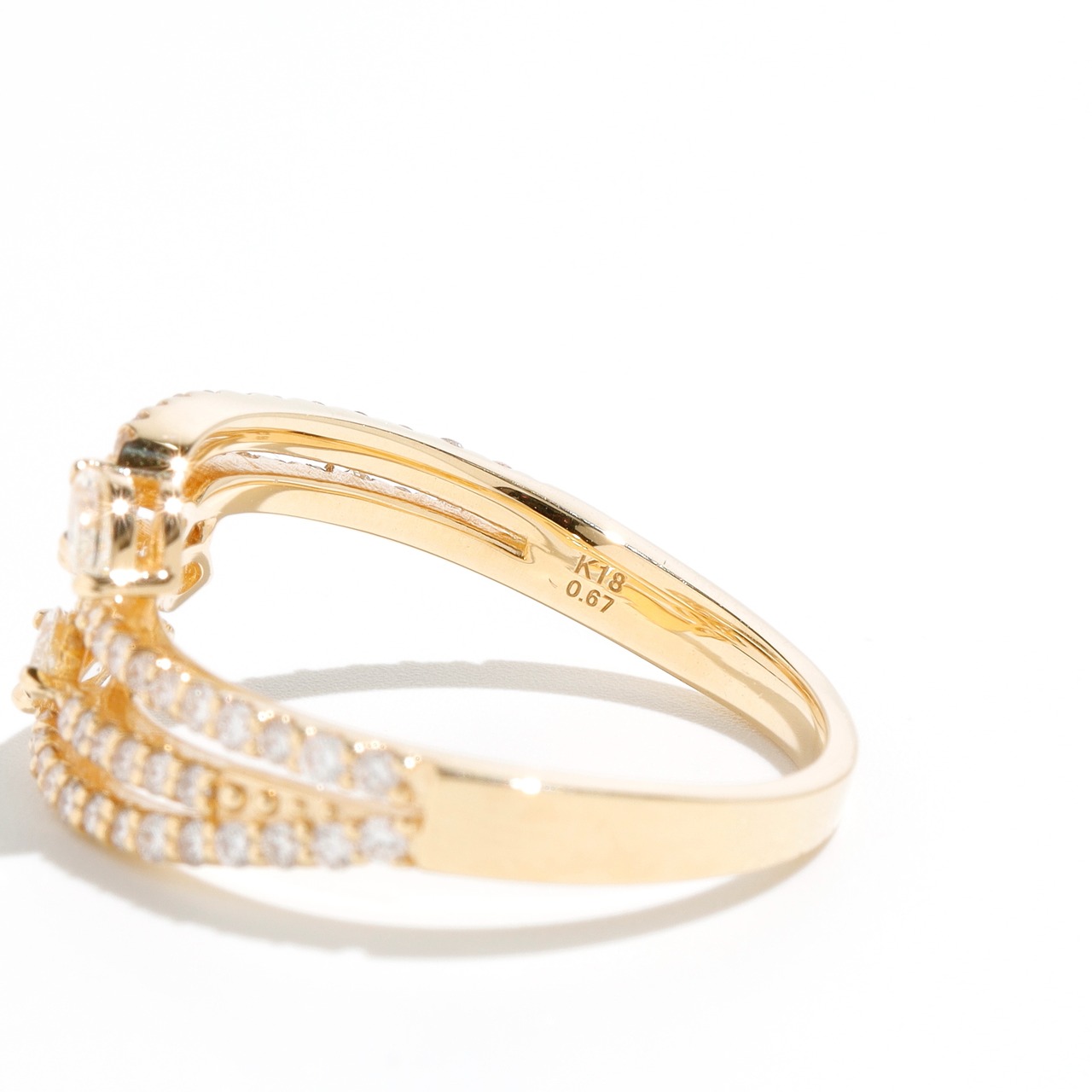 ダイヤモンド デザインリング K18 / 0.670ct
