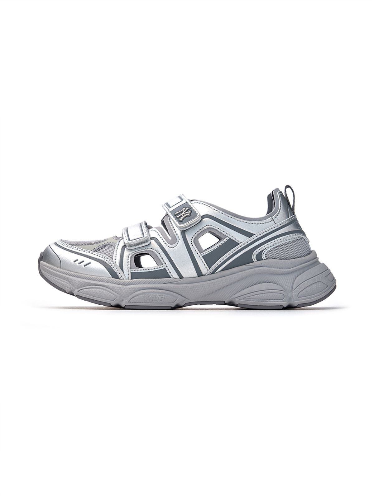 ☆aespa カリナ 【MLB】Ace Runner Merry Jane NY - 3COLOR | もごつ