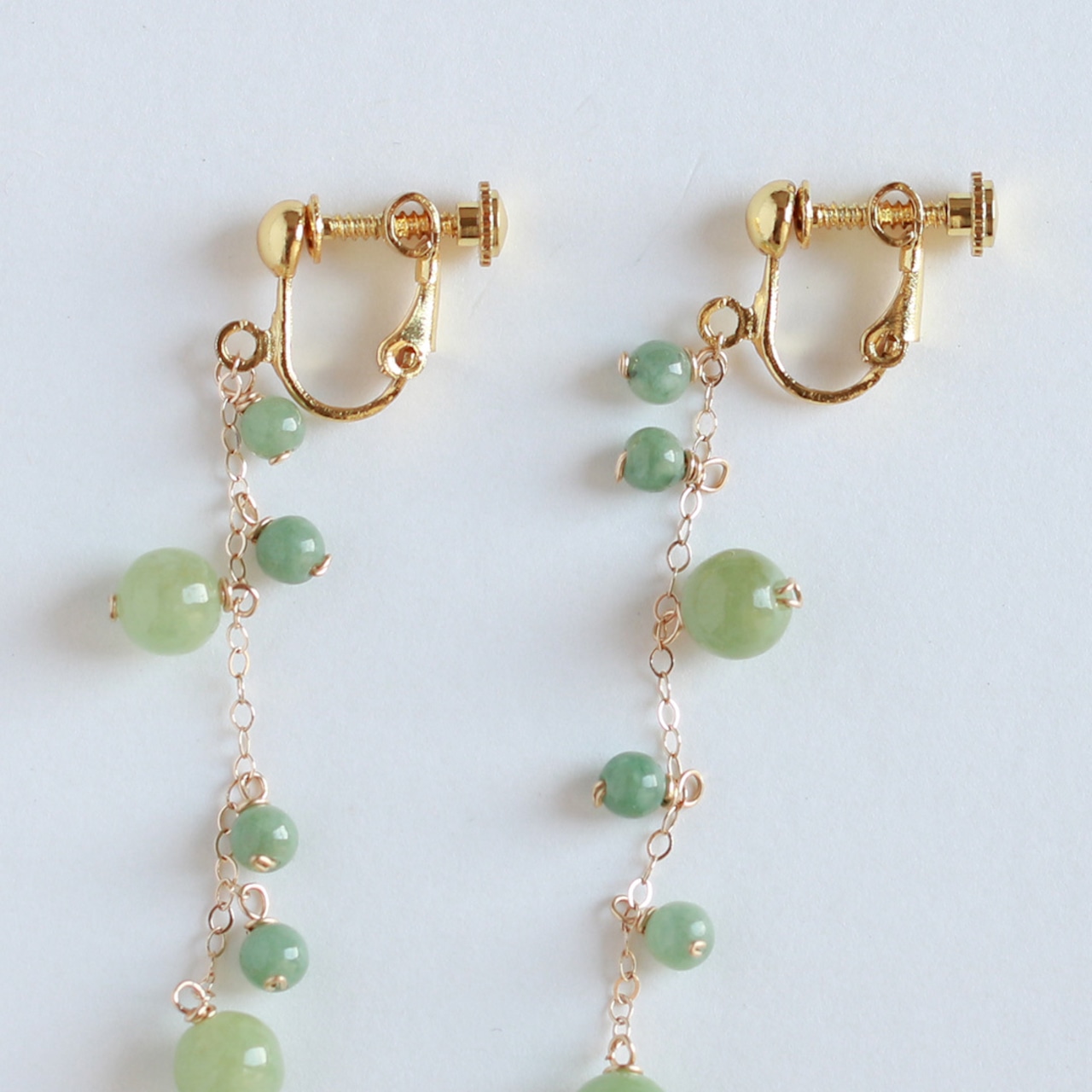 翡翠ピアス or イヤリング 天然石 エレガント眼鏡留めピアス A貨翡翠 jd_mm1058