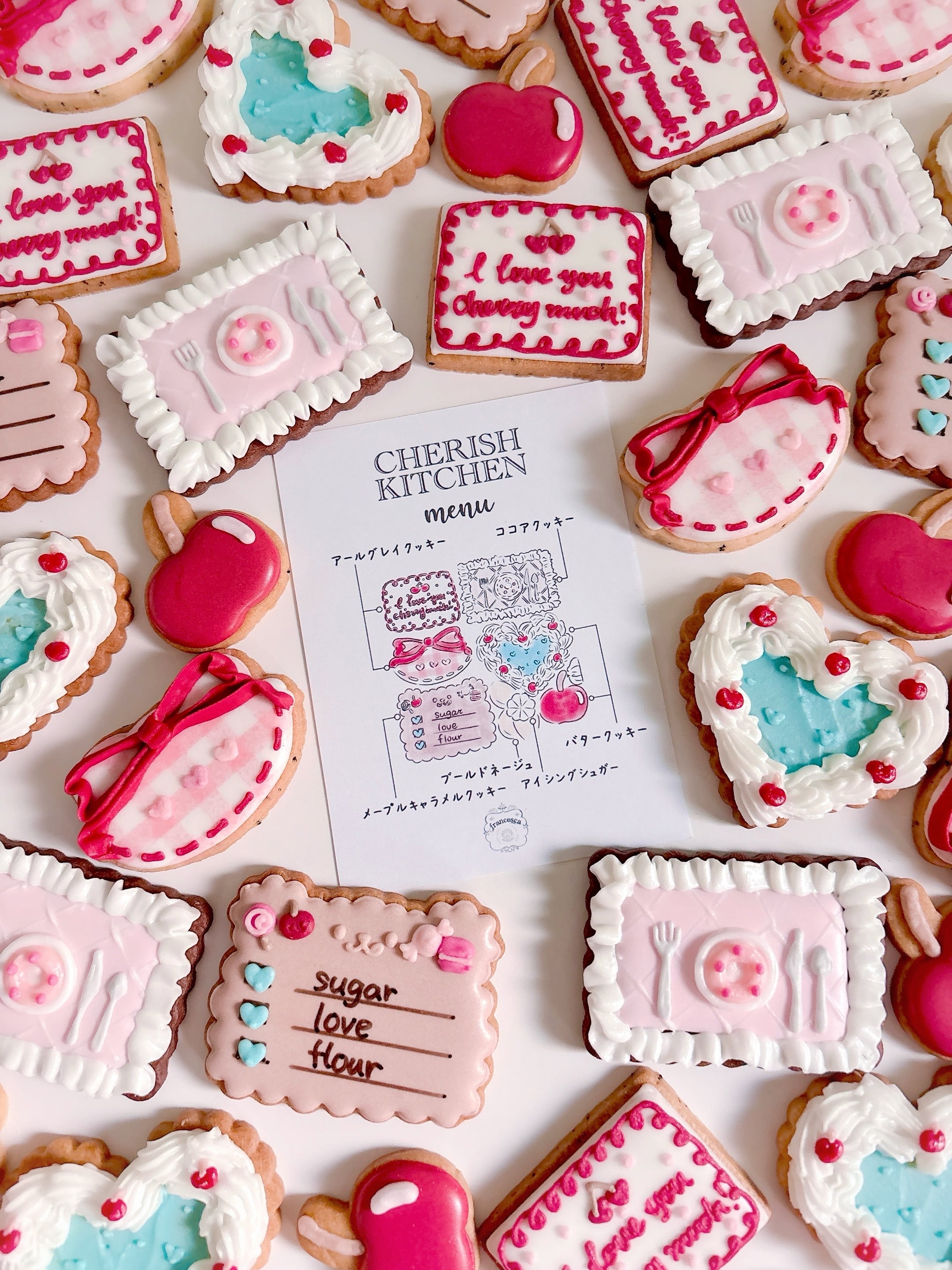 CHERISH KITCHEN アイシングクッキー缶 | Francesca von Sweets