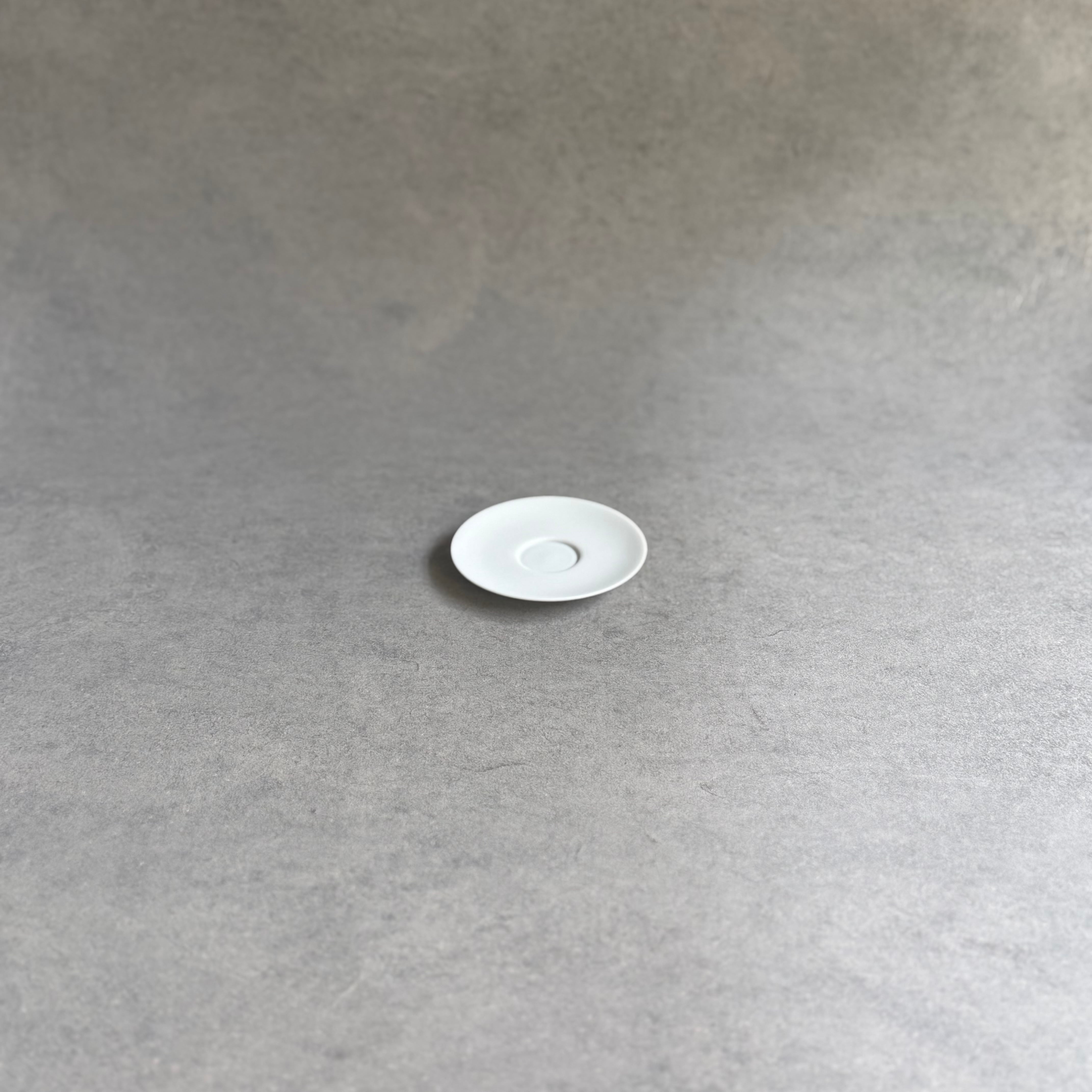 森岡希世子 茶托