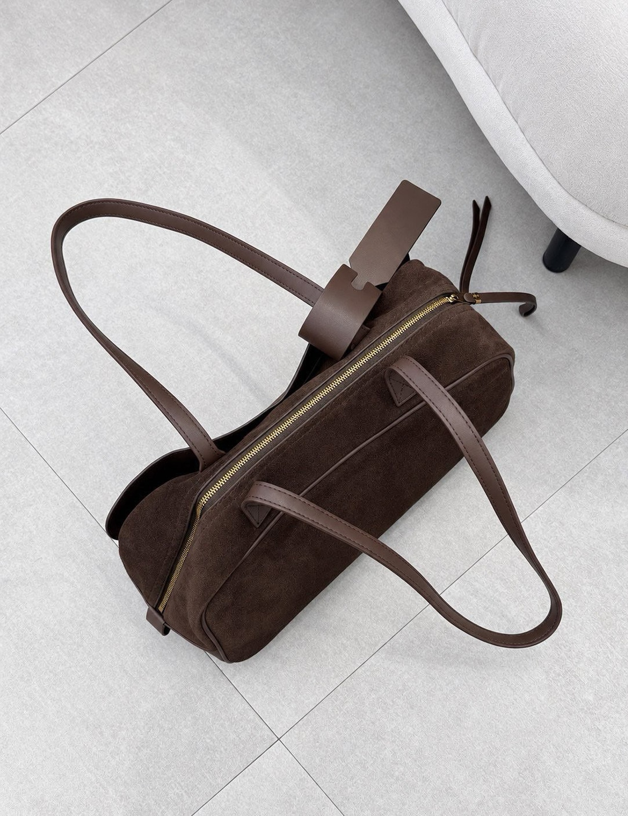 【新作5％OFF・3日間】牛革100％・Pocket Shoulder Bag_4colors