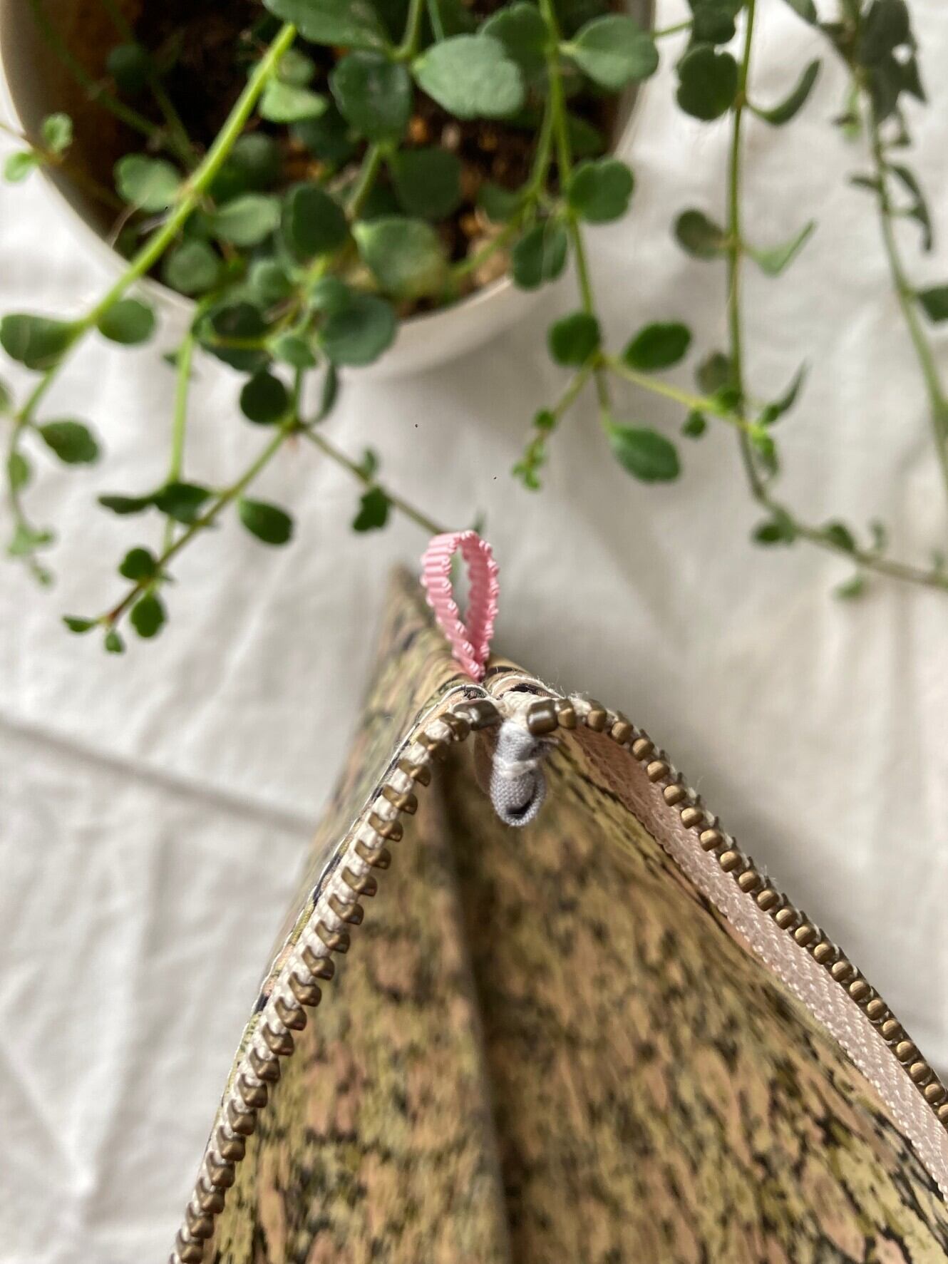 【新商品】LIBERTYリバティ ビニールコーティングポーチ 化粧ポーチ 小物入れ