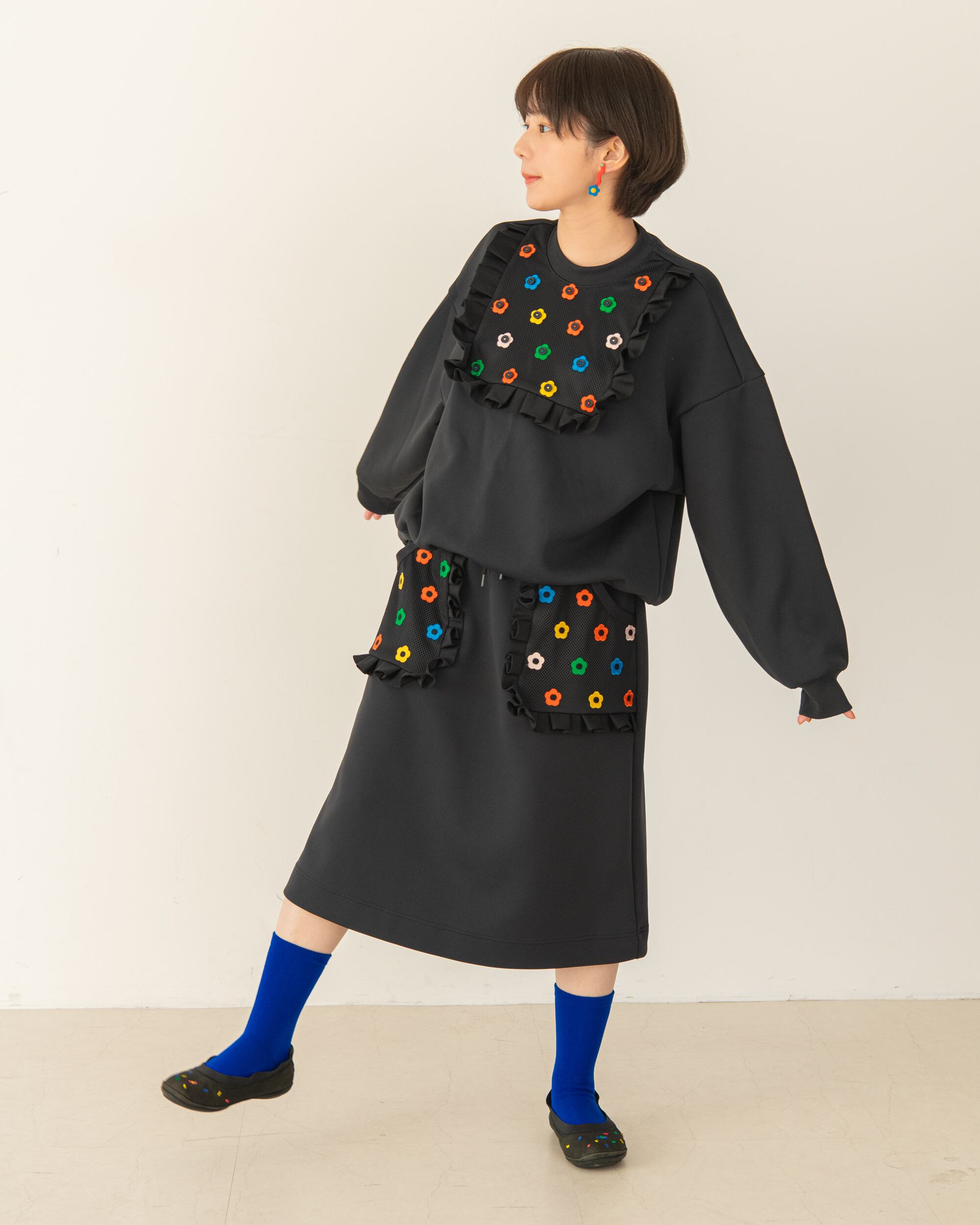 スカート HOWTOVENUS Flower Sweat Skirt BLACK Flower Sweat Skirt | howtovenus