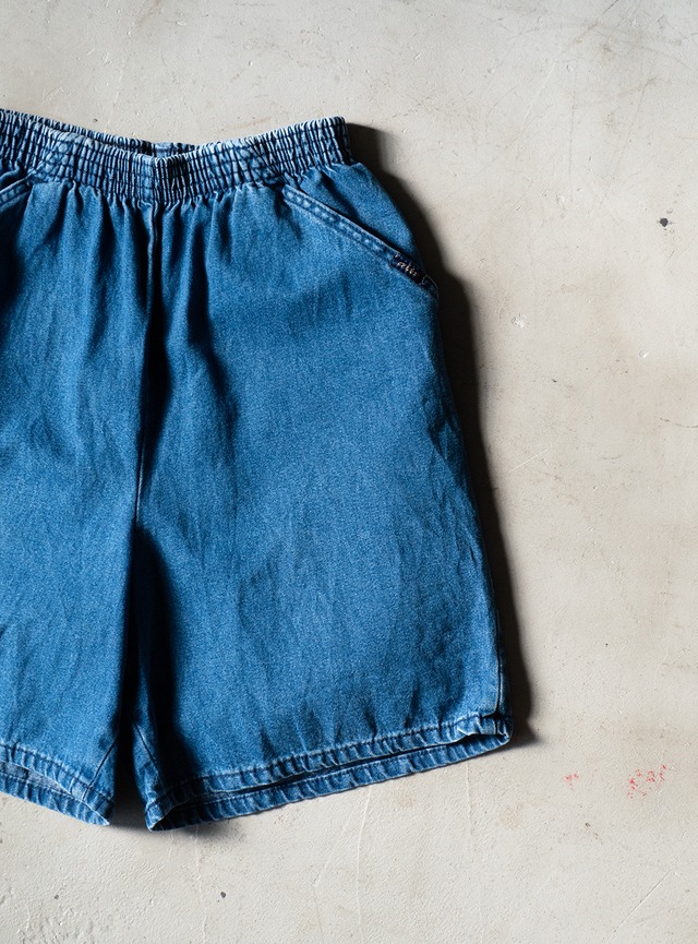 "Chic" used Denim easy shorts