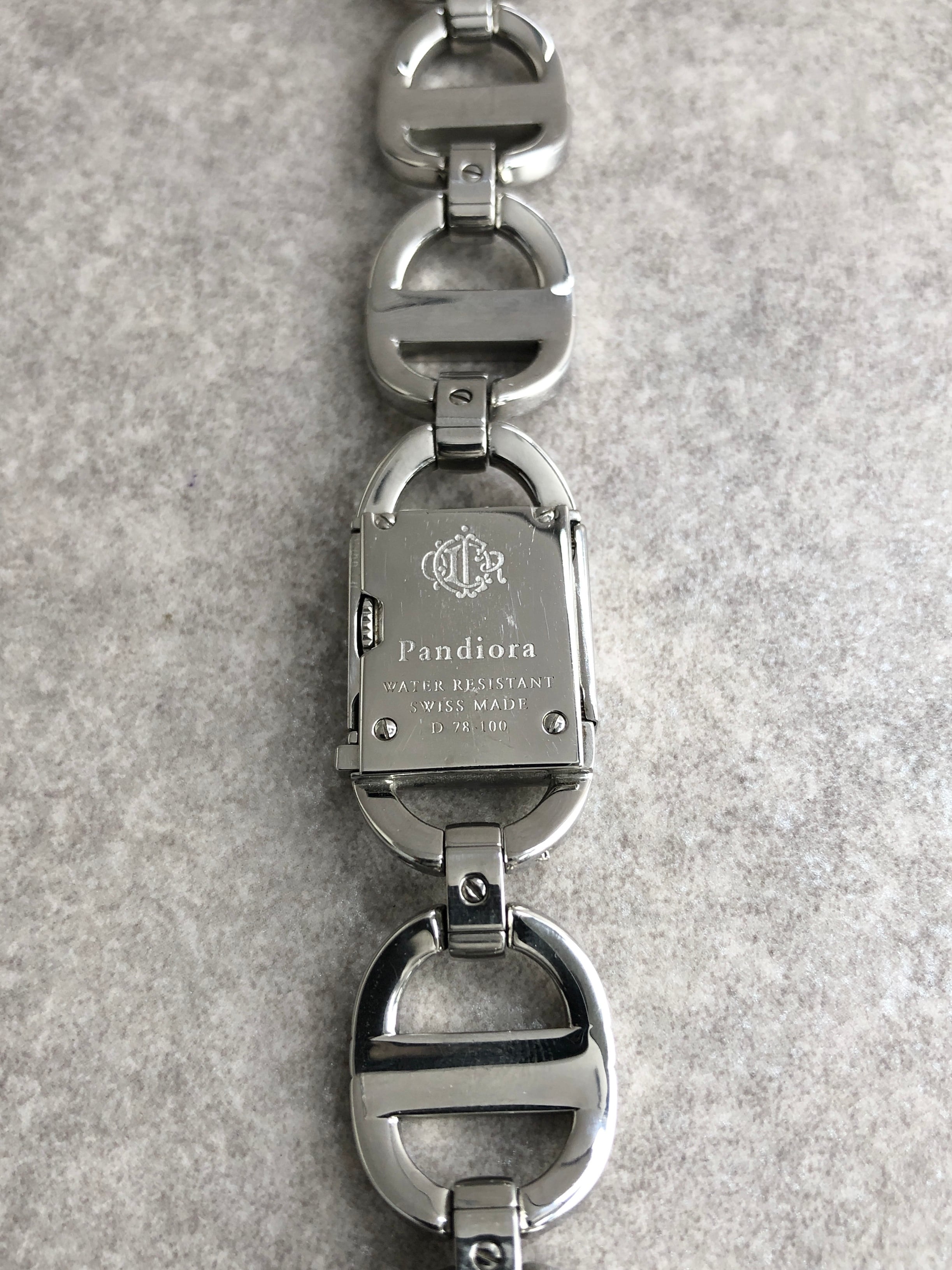 クリスチャンディオール　腕時計　pandiora swiss made PARI Christian Dior クリスチャン ディオール 腕時計 シルバー
