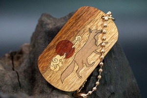 【蝶の樹】モパネ ツートン ドッグタグ 象嵌 十五夜きつね