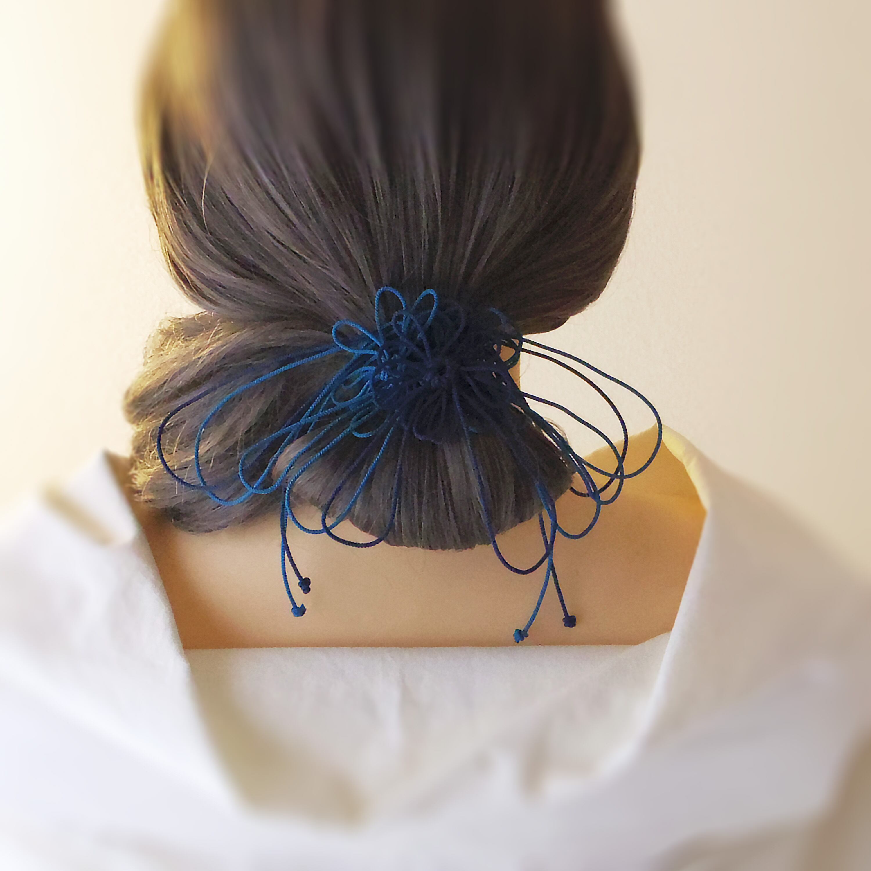 飾り結びヘアゴム「其ノ言ニ時」(濃青×淡青)|着物・浴衣に簡単アレンジで和装ヘア