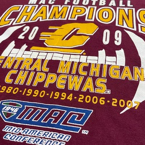 【USA古着】ミシガン大学 フットボール ロゴ プリント Tシャツ Central Michigan Chippewas チッペワズ バーガンディ 半袖 us古着