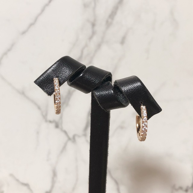 モアサナイト パヴェ ピアス