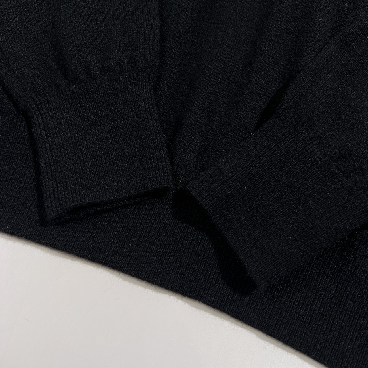 カシミヤ100% MITSUKOSHI 三越 ミツコシ Vネック カシミア ウールニットセーター サイズ S /メンズ/ブラック