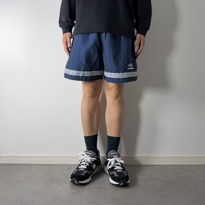 90s UMBRO nylon shorts "made in USA" [M] 古着
