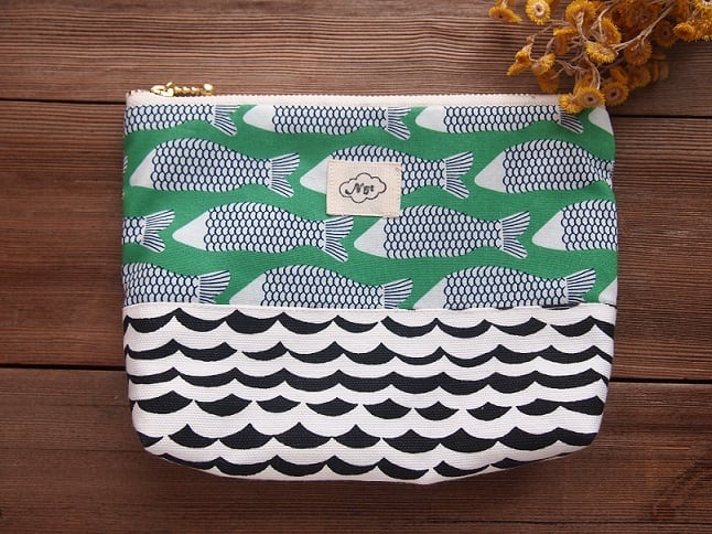 ファスナーポーチ【電磁波シールドメッシュ入り】