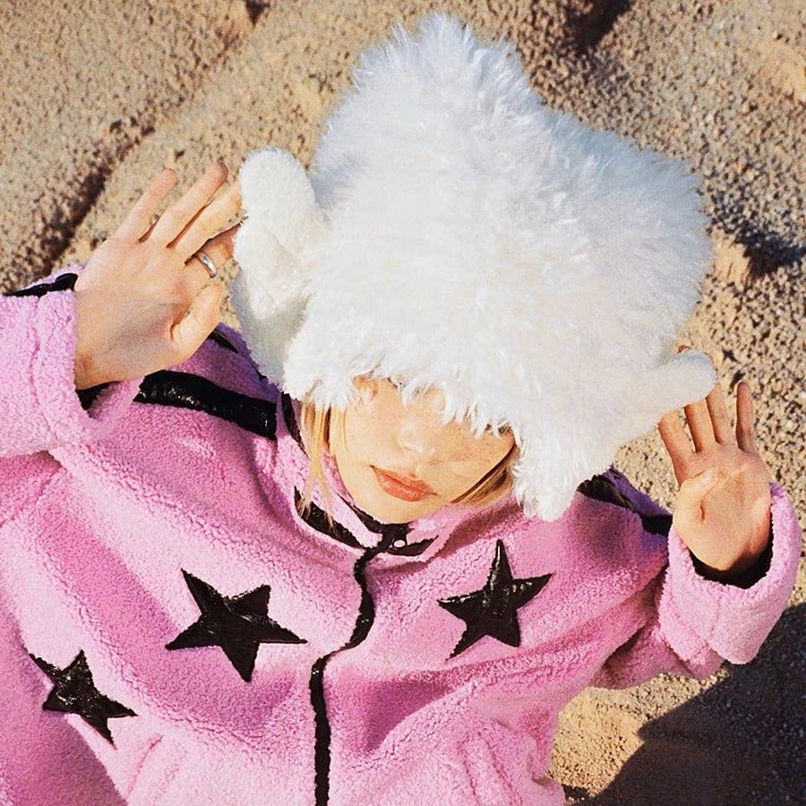 CFIERCE] Angel Wings Small Point Knit Hat | BYORI