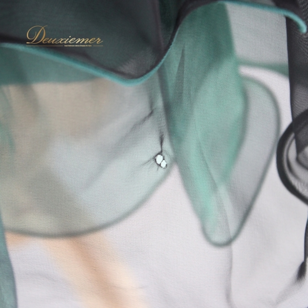 社交ダンス 衣装 スタンダード スカート レッスンウェア 黒 緑 グリーン系 ブラック系 U:NA ユーナ 無地 シンプル フリル 練習着 可愛い ファスナー 伸縮性 ポリエステル レディース ダンスウェア おしゃれ トレーニング スカート丈62cm ウエスト32cm 練習用 かわいい フリルスカート スカートタイプ 練習ダンス 競技用 スタイリッシュ