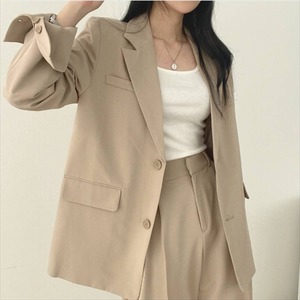 【送料無料】 アウター ジャケット テーラードジャケット 長袖 大人可愛い 大人女子 かわいい きれいめ シンプル カジュアル こなれ感 おしゃれ コンサバ系 かっこいい 定番アイテム モード系 無地 20代 30代 40代 レディース 女性用 オフィス ビジネス OL 通勤 デート お出かけ 女子会 休日 授業参観 お呼ばれ お茶会 着回し 普段使い 韓国 ファッション コーデ スタイル 楽ちん 定番 プチプラ 安い S M L ブラウン ベージュ