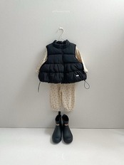 韓国子供服 / Atomeme / 26Autumn / Pongle Padding Vest / 秋服 *S~XL*
