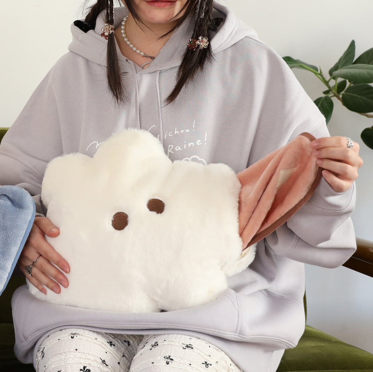 なでウサクッションブランケット/ピンク（MK-569） | もくもくちゃん