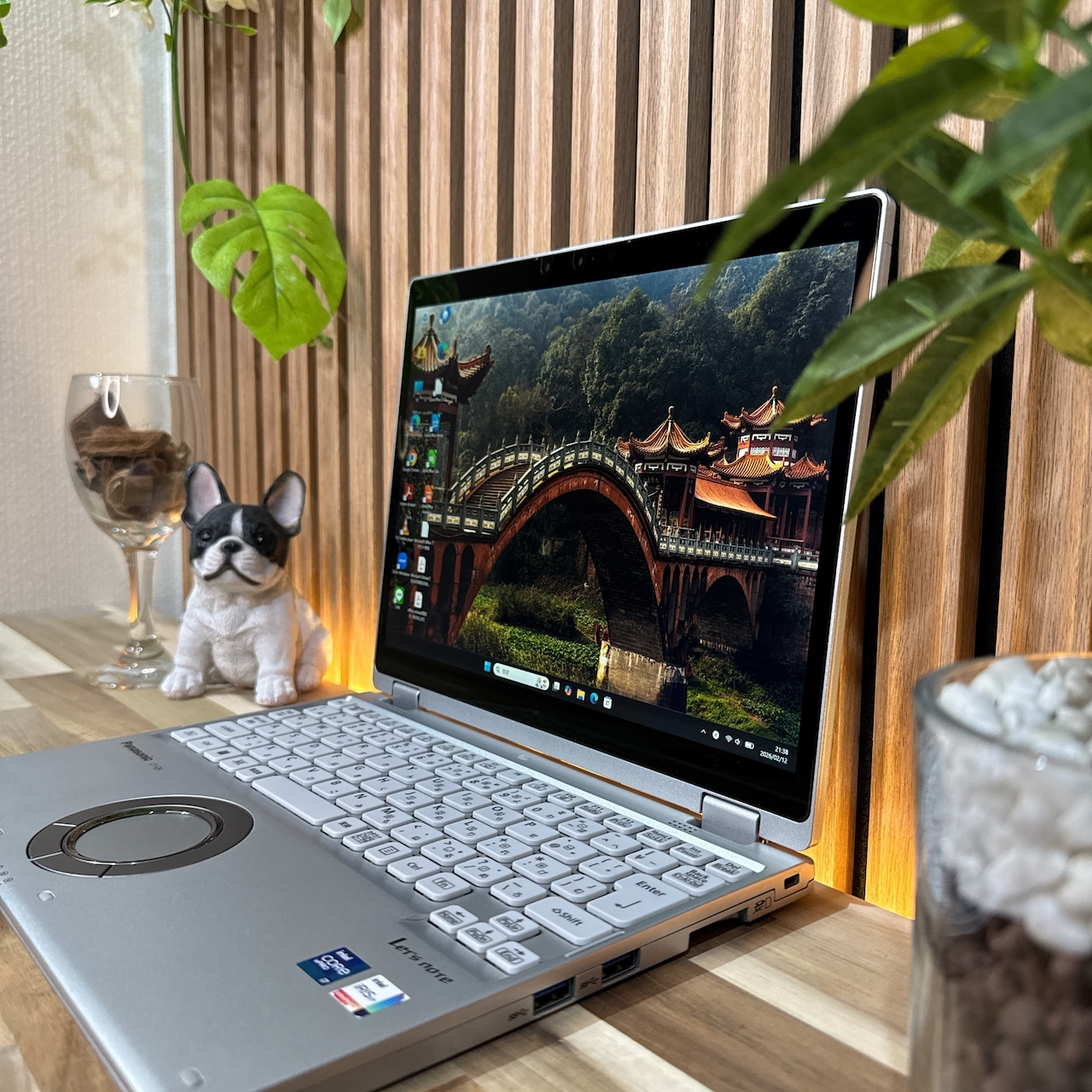 \ 公式ショップ限定価格❣️/ 2in1《LTEモデル》Let's note QV1 最高峰i7 メモリ16GB SSD512GB 第11世代 ノートパソコン 安心サポート&3ヶ月保証付き