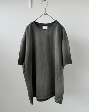 -MOOJI MOOJI- OVERSIZE CROP T-SHIRTS AGED