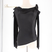 社交ダンス 衣装 スタンダード トップス レッスンウェア レディース PASTIME パスタイム 練習着 ブラック系 長袖 黒 無地 シンプル 上品 フィット感 伸縮性 軽量 シンプルデザイン 洗練された アーバンブラック トップス レディース Mサイズ 普段着 ダンスレッスン 練習用 カジュアルコーデ オールシーズン