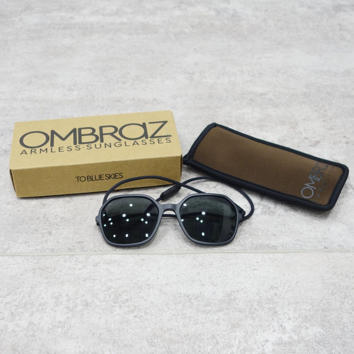 極美品 オンブラズ OMBRAZ CAMMINA Charcoal Polarized Grey LENS REGULAR 偏光 サングラス アウトドア OMBRAZ CAMMINA/Charcoal/Polarized Grey – RIDE SURF+SPORT