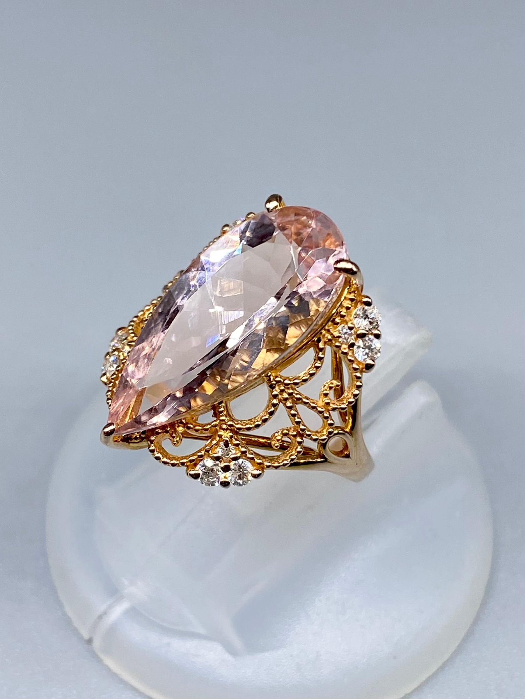 モルガナイト 7.27ct / ダイヤモンド 計0.27ct K18 リング 12号