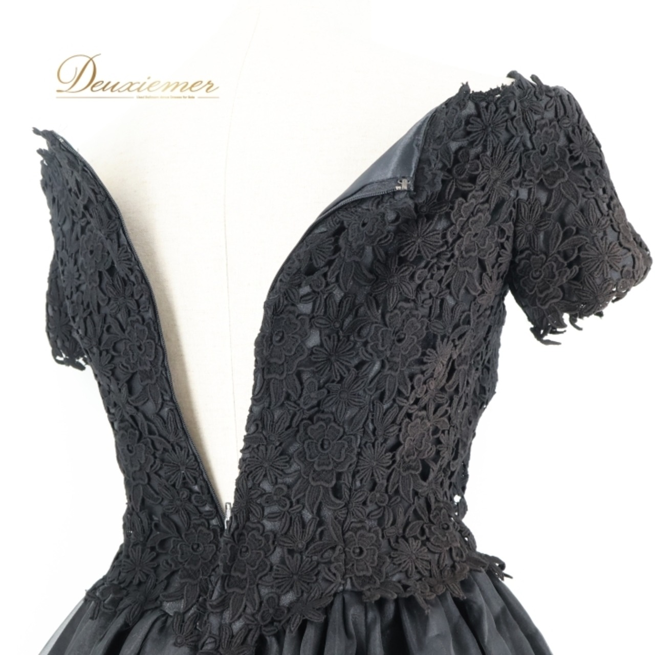 パーティドレス ワンピース ドレス ブラック系 Pure Marie 黒 レース 花 演奏会 発表会 パーティ ダンス 光沢 シック 大人向け おしゃれ フォーマル レディース 美しい 高級感 上品 クラシック ドレスアップ ロングドレス フェミニン ステージ衣装