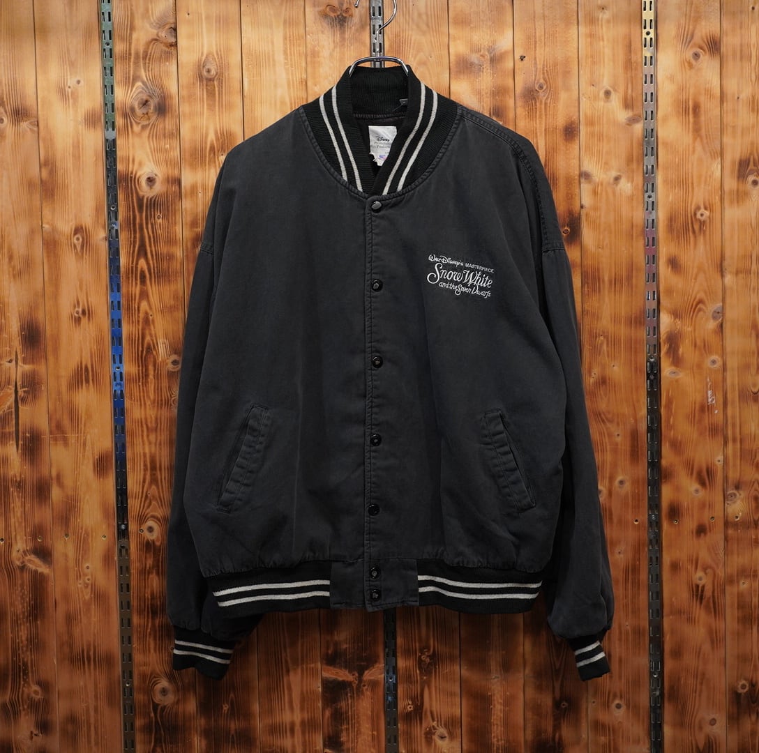 90s disney 白雪姫 スタジャン L〜XL程度 黒 ブラック ディズニー snow white and the seven dwarfs