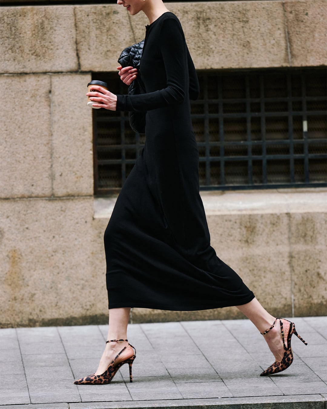 ヘンリーネックストレートワンピース A25520